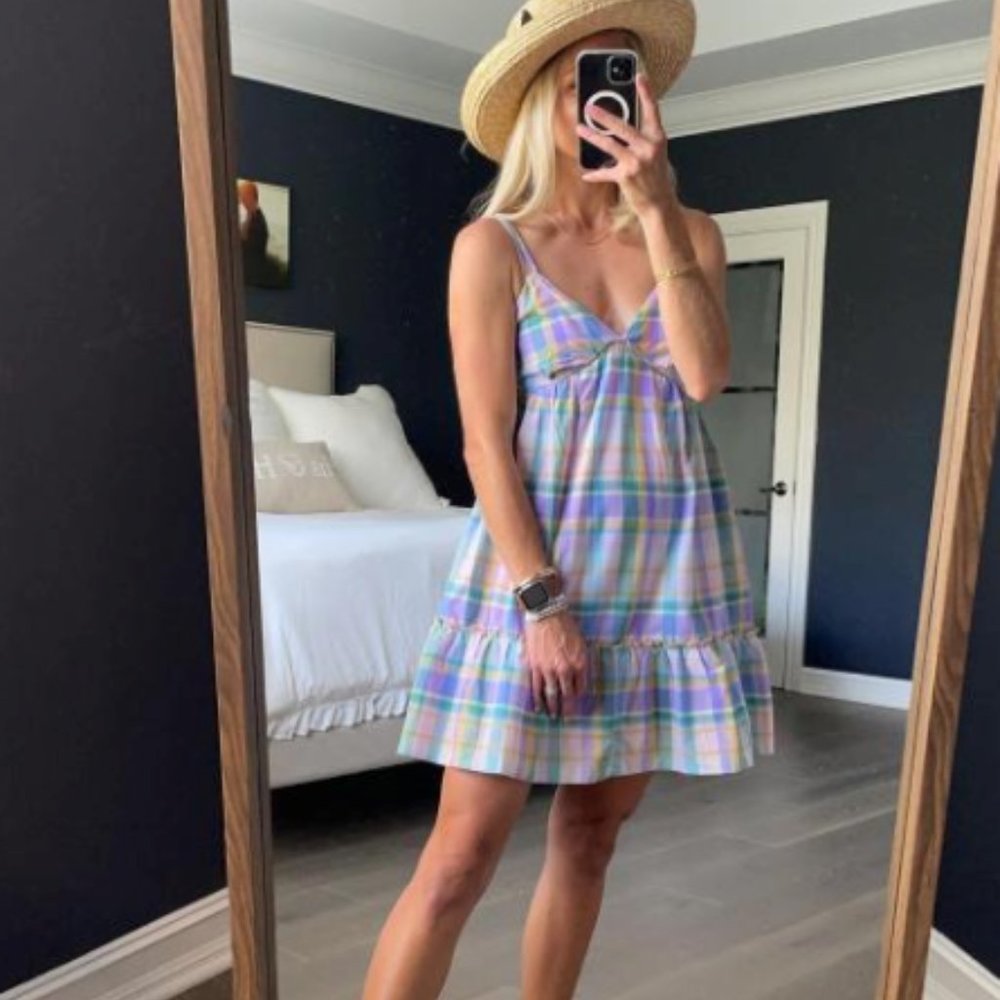 Women's Sleeveless Triangle Cup Breezy Dress